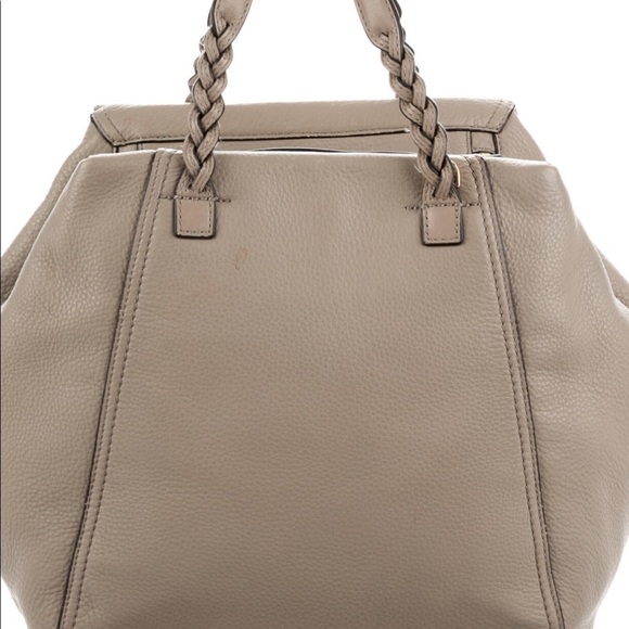 Tory Burch leather taupe bag w/ dust bag like new. Large version - Picture 2 of 10